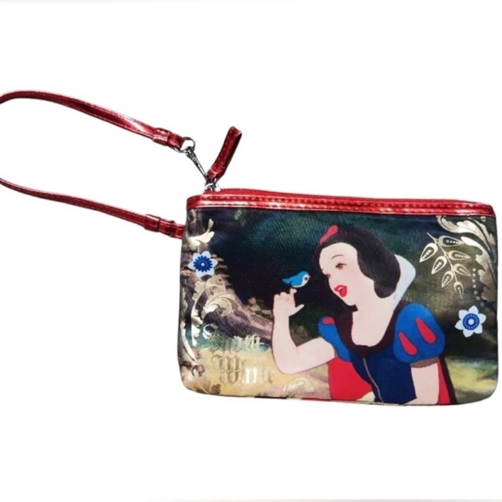 London SoHo New York Disney Snow White Wristlet!